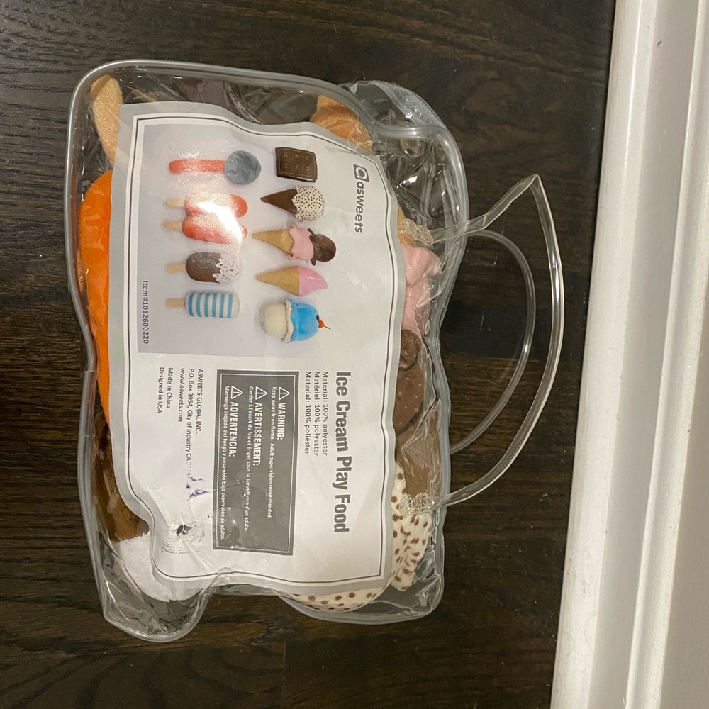 Wonder & Wise Asweets Ice Cream Play Food set with carrying bag - Picture 2 of 2